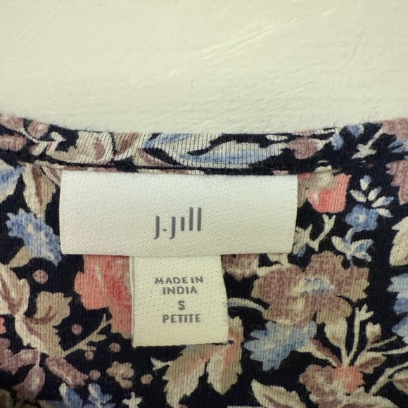 J. Jill Floral Long Sleeve Women's Top Size SP - Picture 3 of 3